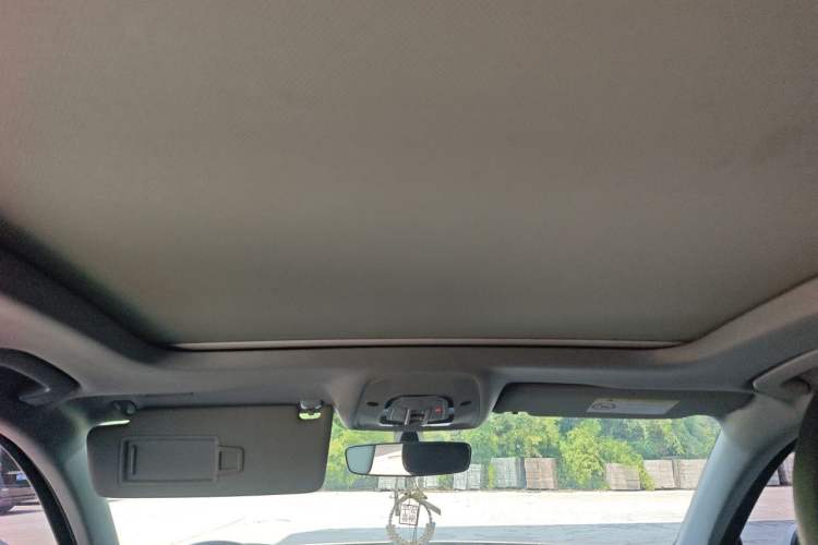 Used Audi A4L 2019 40 TFSI Fashion Edition China VI Emission Standard Headliner