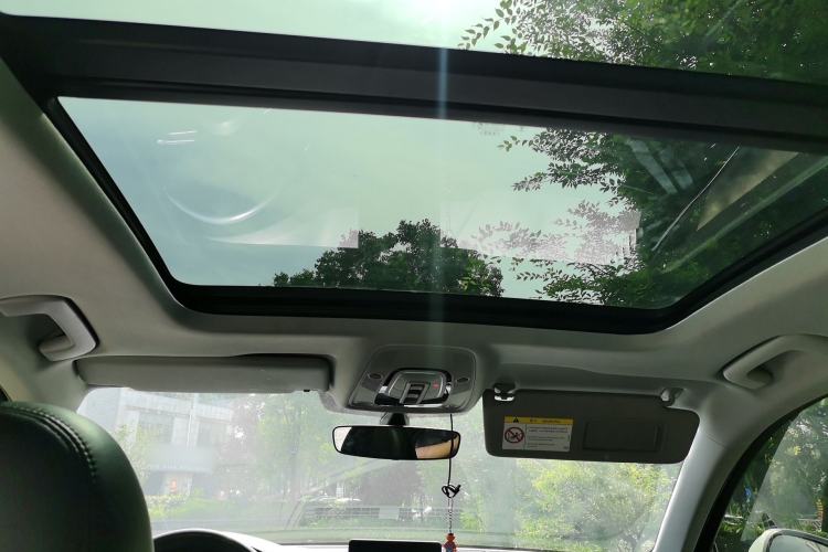 Used Audi A4L 2019 40 TFSI Ambition China VI Headliner
