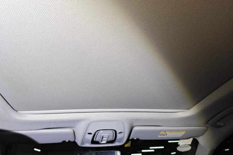 Used Audi A4L 2019 40 TFSI Fashion Edition China VI Emission Standard Headliner