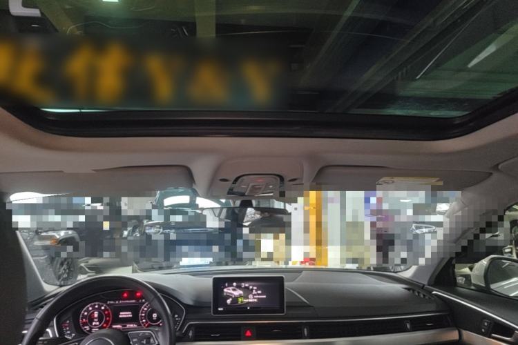 Used Audi A4L 2019 40 TFSI Fashion Edition China VI Emission Standard Headliner