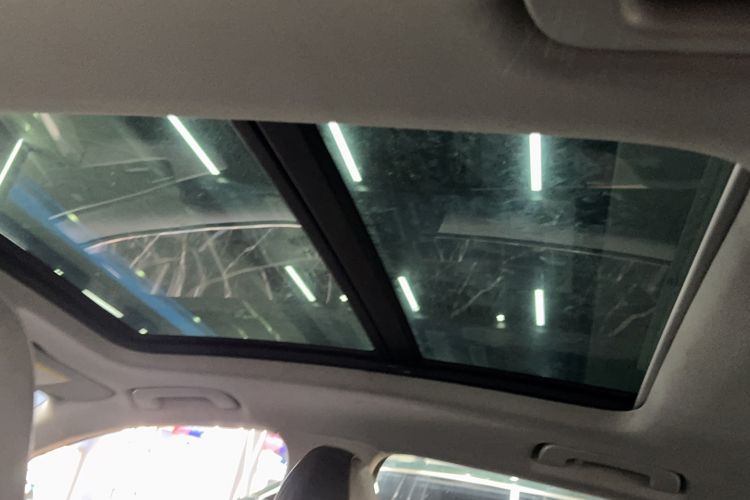 Used Audi A4L 2019 40 TFSI Fashion Edition China VI Emission Standard Headliner