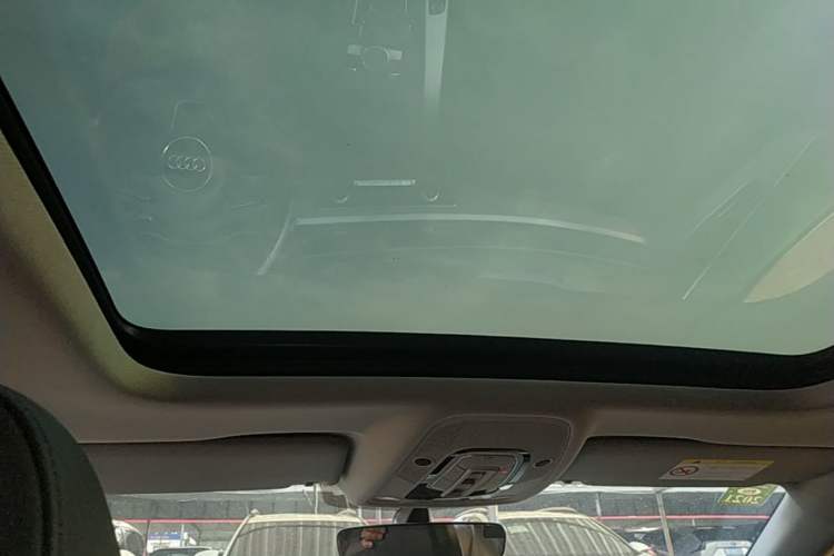 Used Audi A4L 2019 40 TFSI Fashion Version China V Headliner