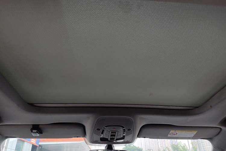 Used Audi A4L 2019 40 TFSI Fashion Edition China VI Emission Standard Headliner
