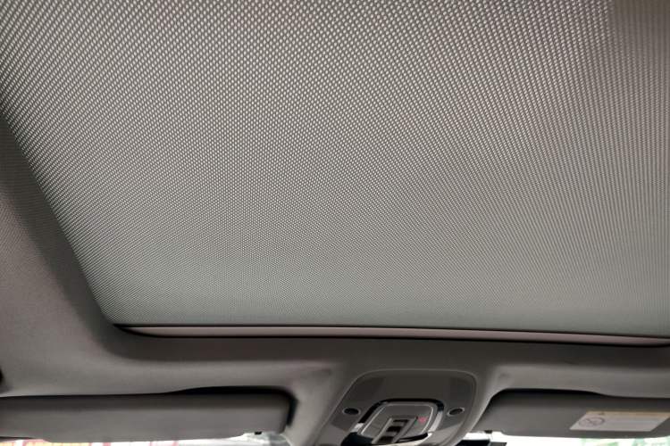 Used Audi A4L 2019 40 TFSI Ambition Version China V Headliner
