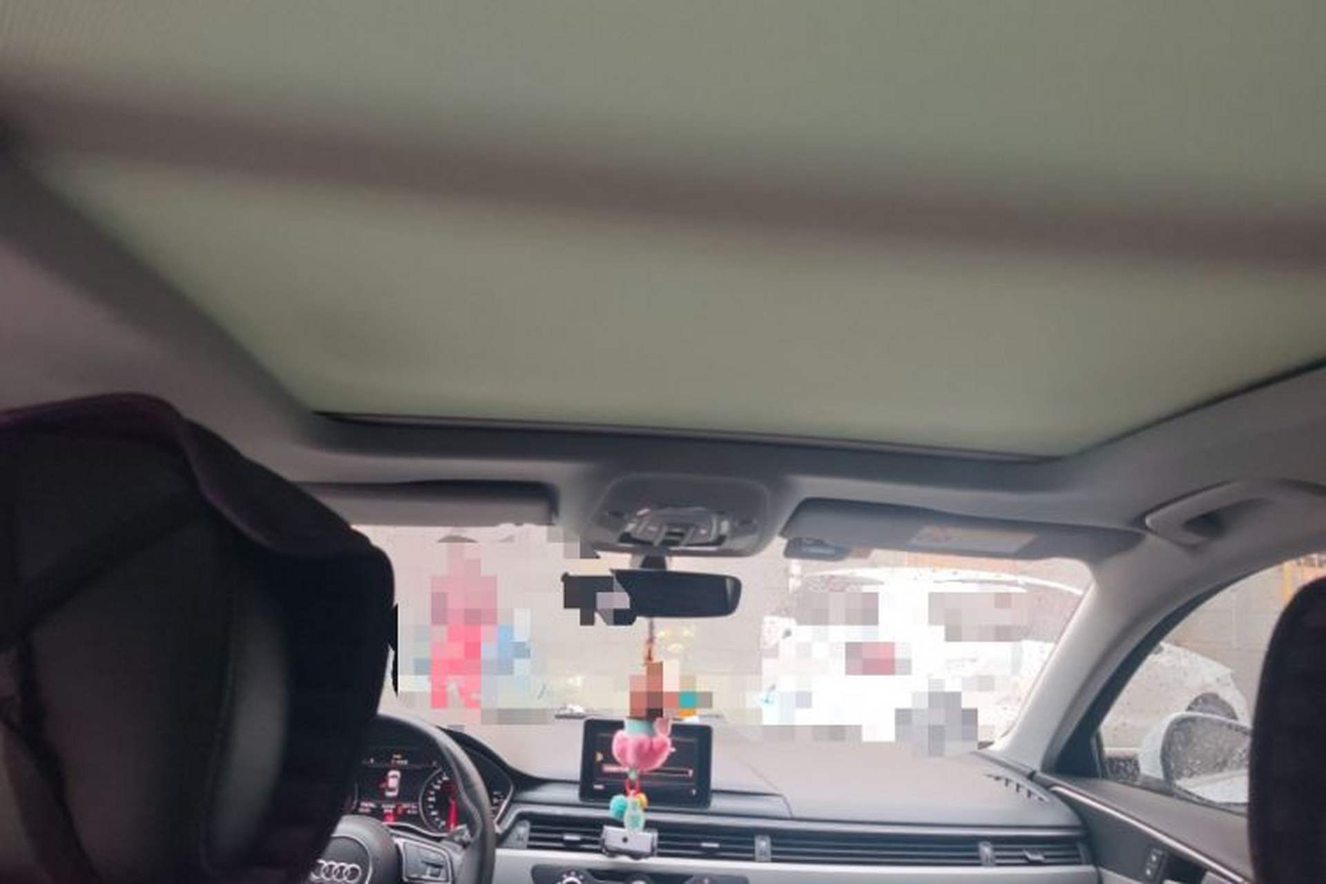 Used Audi A4L 2019 40 TFSI Fashion Edition China VI Emission Standard Headliner