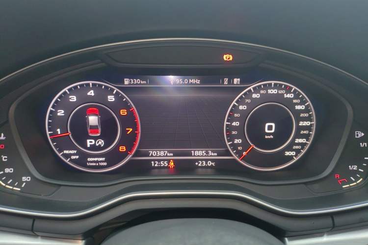 Used Audi A4L 2019 40 TFSI Fashion Edition China VI Emission Standard Instrument Cluster