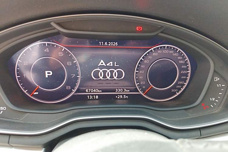 Used Audi A4L 2019 40 TFSI Fashion Edition China VI Emission Standard Instrument Cluster