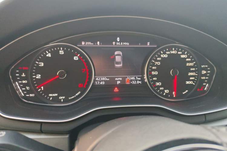 Used Audi A4L 2019 40 TFSI Ambition China VI Instrument Cluster
