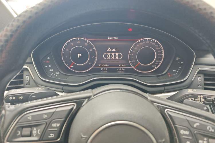 Used Audi A4L 2019 40 TFSI Fashion Edition China VI Emission Standard Instrument Cluster