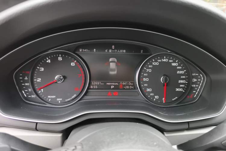 Used Audi A4L 2019 40 TFSI Ambition China VI Instrument Cluster