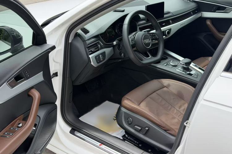 Used Audi A4L 2019 45 TFSI quattro Individual Sport Edition China VI Interior 1