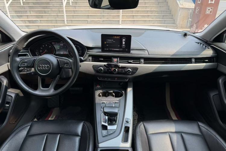 Used Audi A4L 2019 40 TFSI Ambition Version China V Interior 1