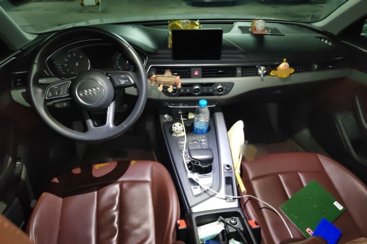 Used Audi A4L 2019 40 TFSI Ambition Version China V Interior 2