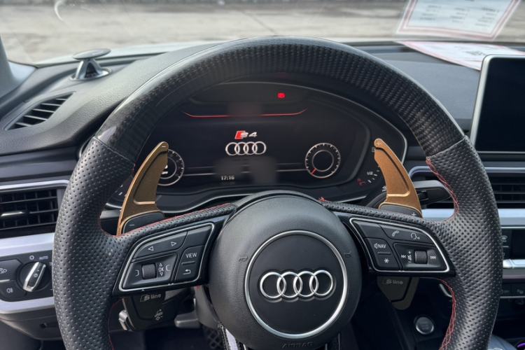Used Audi A4L 2019 40 TFSI Fashion Edition China VI Emission Standard Interior 6