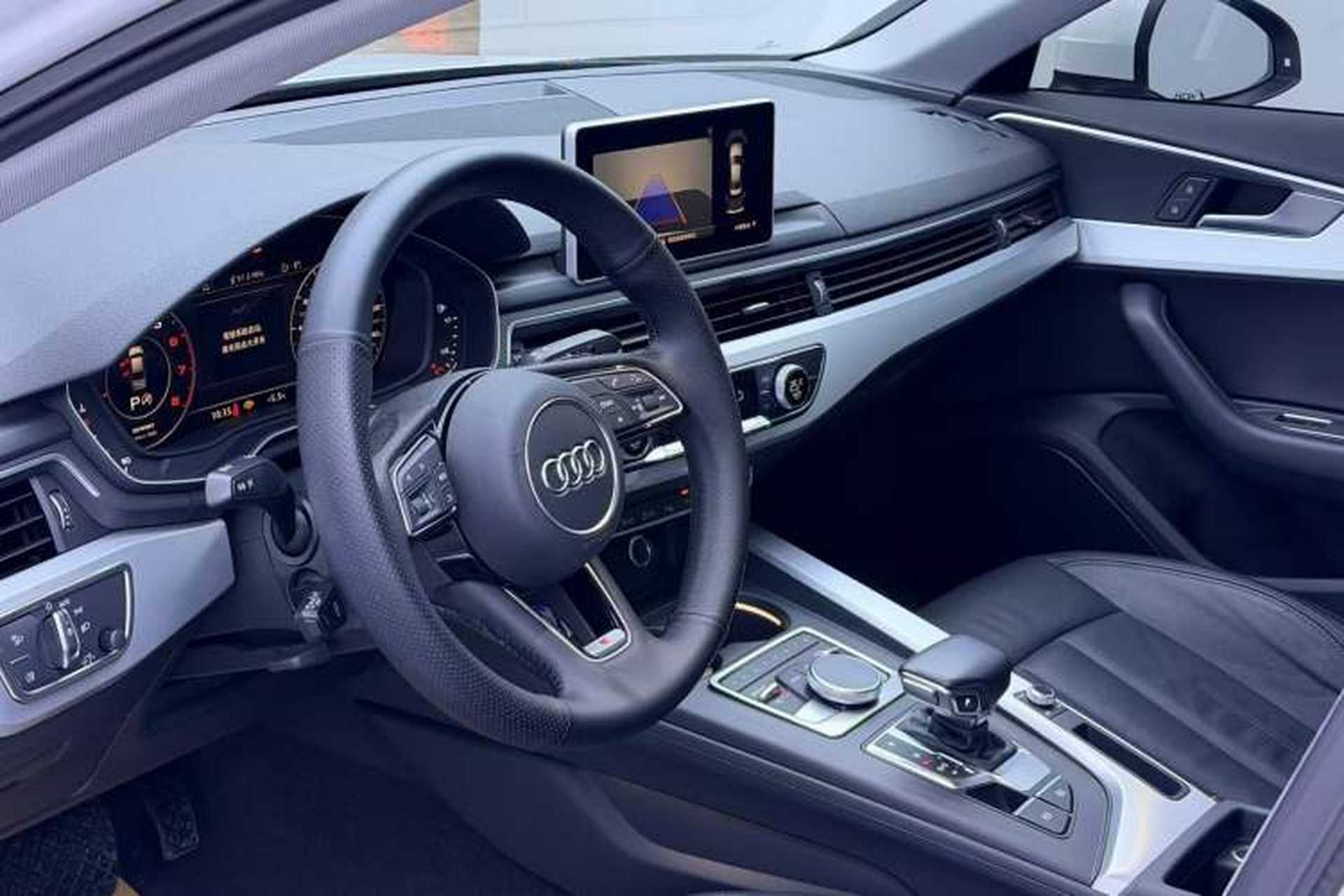 Used Audi A4L 2019 40 TFSI Fashion Edition China VI Emission Standard Interior 6