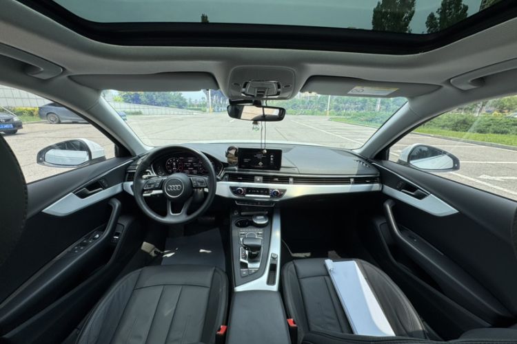 Used Audi A4L 2019 40 TFSI Fashion Edition China VI Emission Standard Interior 7