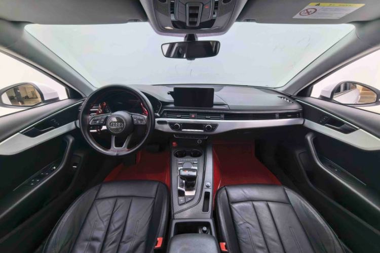 Used Audi A4L 2019 40 TFSI Fashion Version China V Interior 9