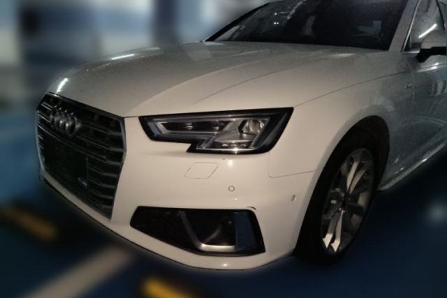 Audi A4L 2019 40 TFSI Fashion Edition China VI Emission Standard usado