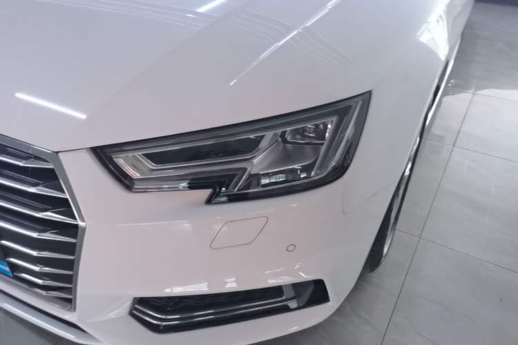 Used Audi A4L 2019 40 TFSI Ambition China VI Left Front Headlight