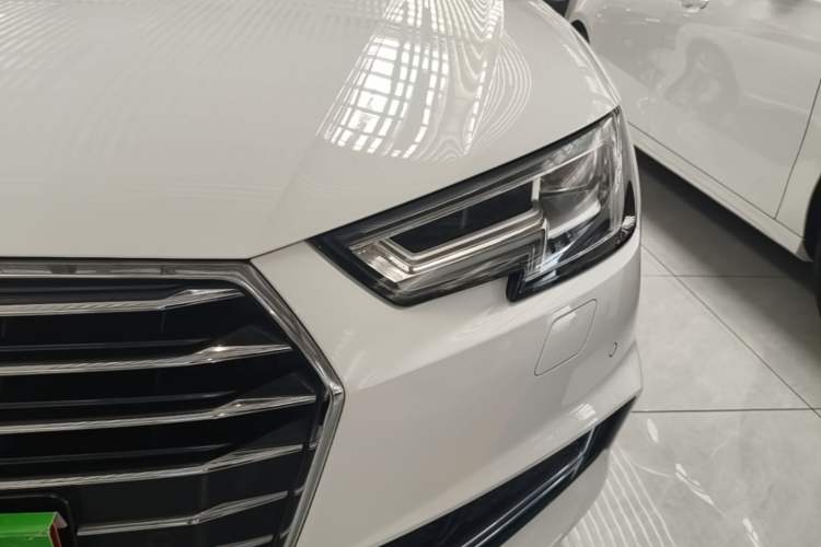 Used Audi A4L 2019 40 TFSI Ambition China VI Left Front Headlight