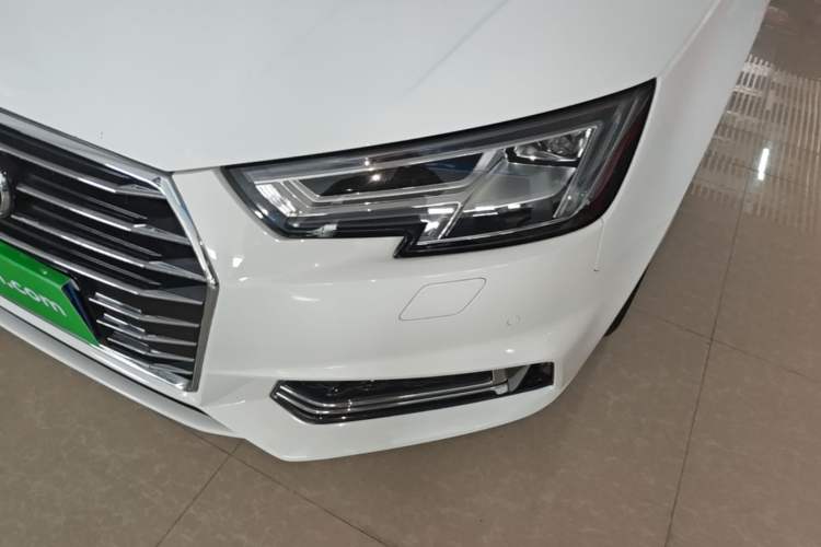 Used Audi A4L 2019 40 TFSI Ambition China VI Left Front Headlight