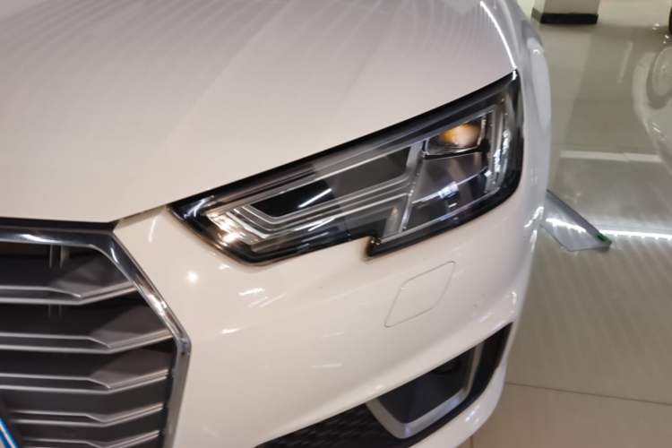 Used Audi A4L 2019 40 TFSI Fashion Version China V Left Front Headlight