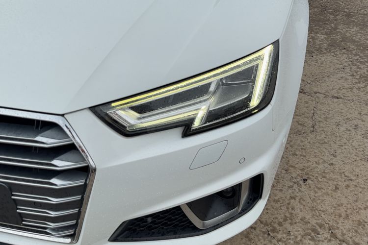 Used Audi A4L 2019 40 TFSI Fashion Edition China VI Emission Standard Left Front Headlight