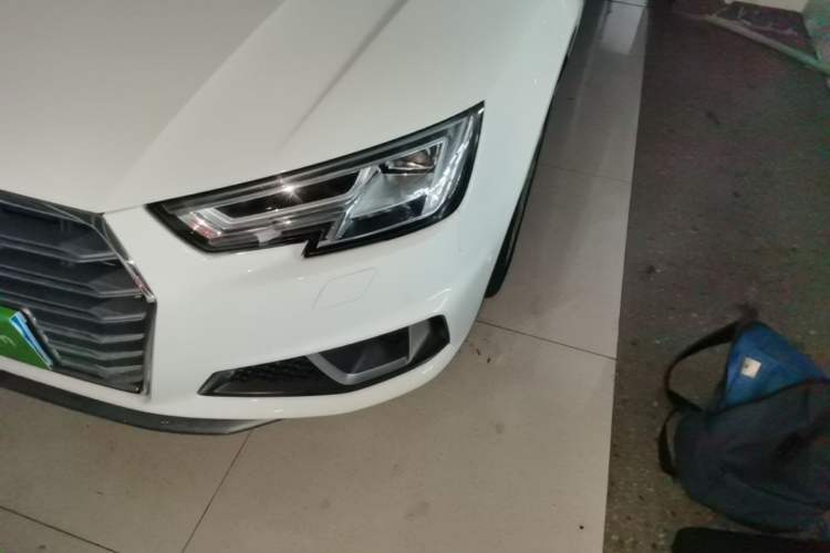 Used Audi A4L 2019 40 TFSI Fashion Edition China VI Emission Standard Left Front Headlight