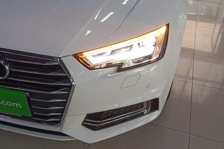 Used Audi A4L 2019 40 TFSI Ambition China VI Left Front Headlight