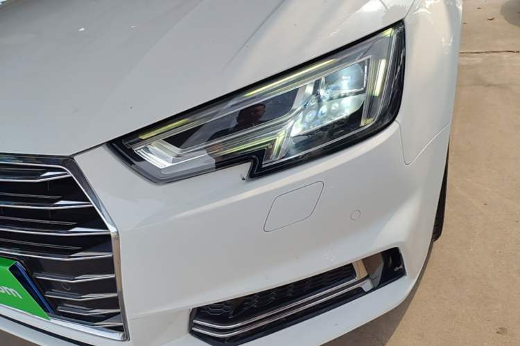 Used Audi A4L 2019 40 TFSI Ambition China VI Left Front Headlight