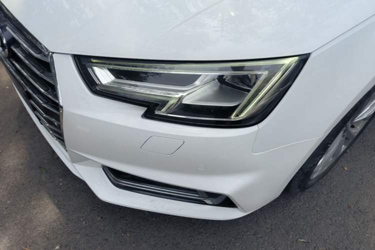 Used Audi A4L 2019 40 TFSI Ambition China VI Left Front Headlight