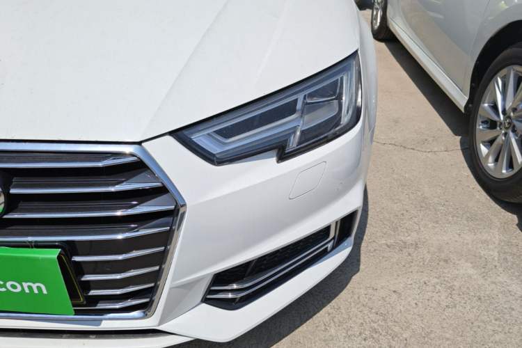 Used Audi A4L 2019 40 TFSI Ambition China VI Left Front Headlight