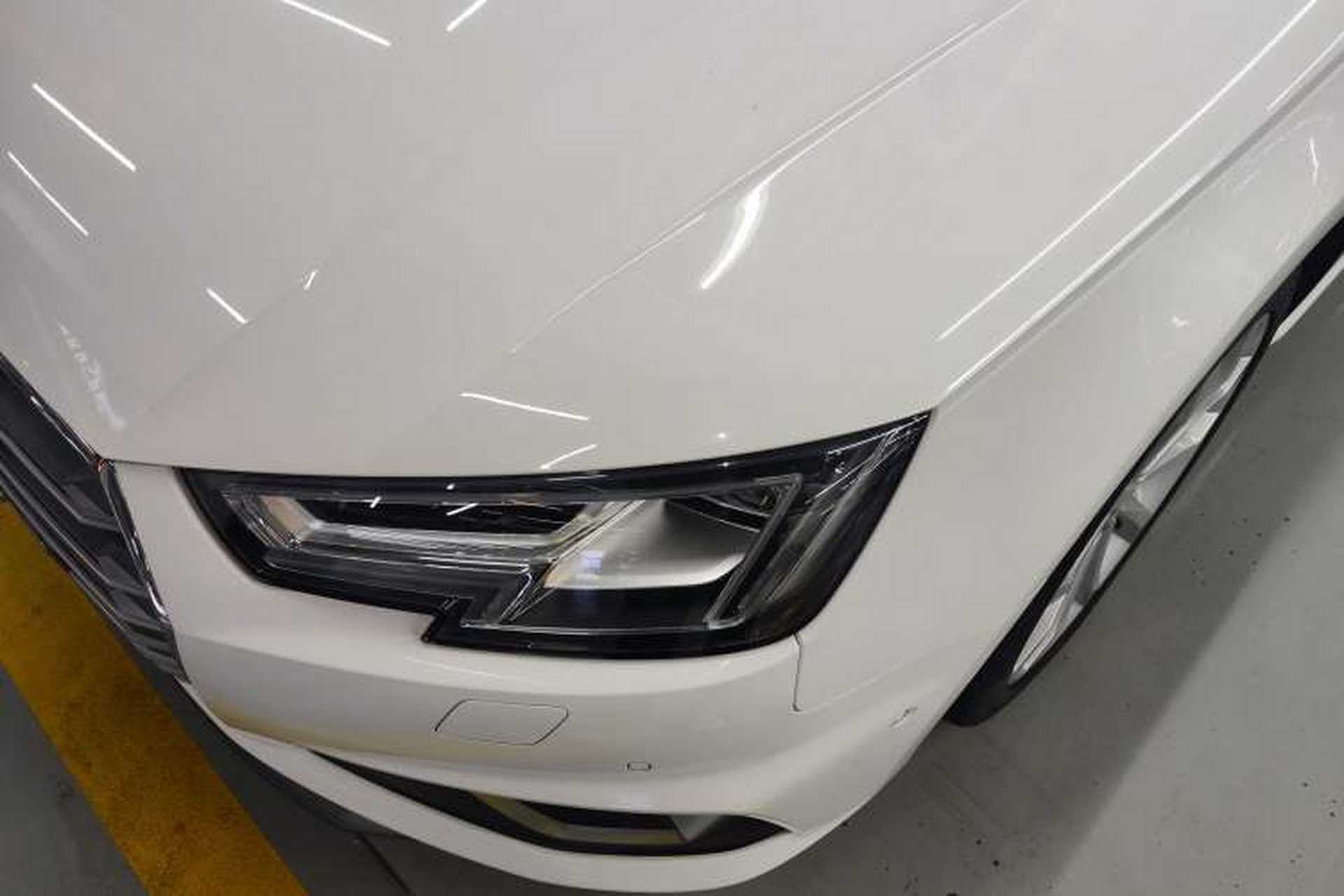 Used Audi A4L 2019 40 TFSI Fashion Version China V Left Front Headlight