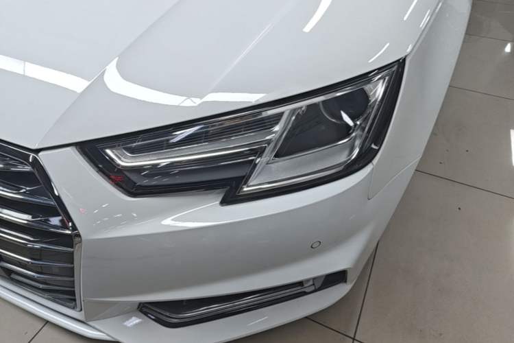 Used Audi A4L 2019 40 TFSI Ambition China VI Left Front Headlight