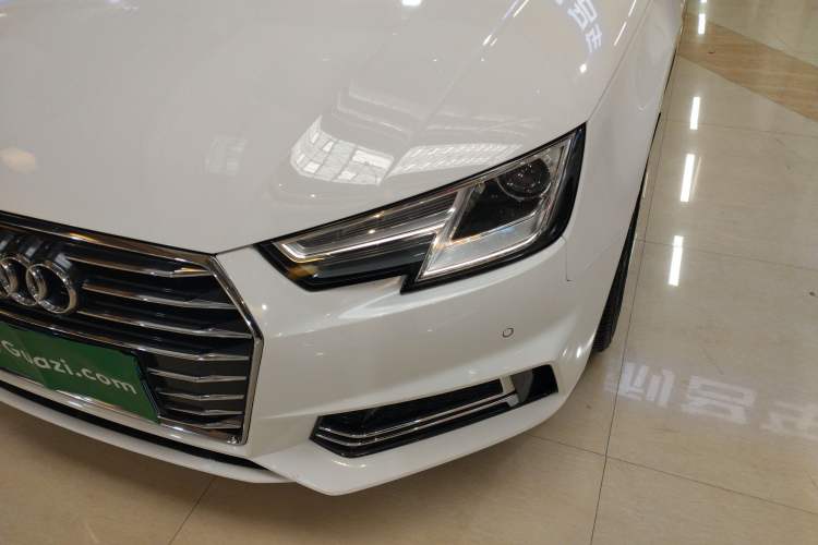Used Audi A4L 2019 40 TFSI Ambition China VI Left Front Headlight