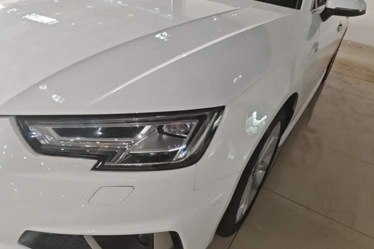 Used Audi A4L 2019 40 TFSI Fashion Edition China VI Emission Standard Left Front Headlight