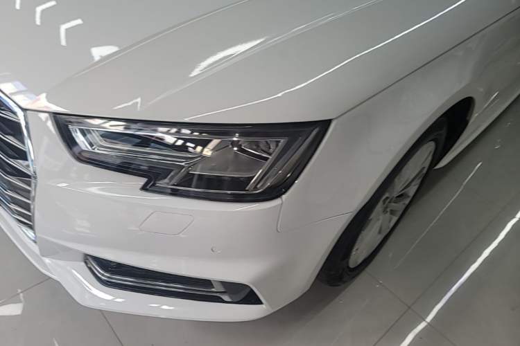 Used Audi A4L 2019 40 TFSI Ambition China VI Left Front Headlight