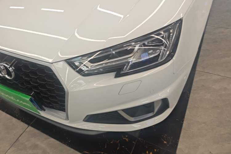 Used Audi A4L 2019 40 TFSI Fashion Edition China VI Emission Standard Left Front Headlight