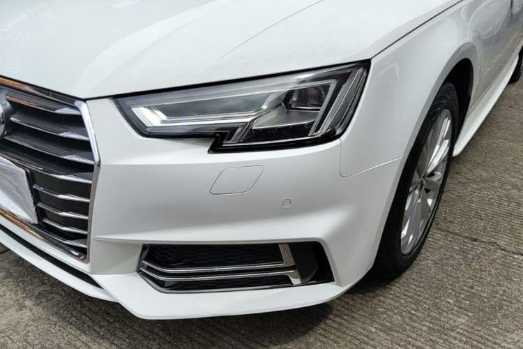 Used Audi A4L 2019 40 TFSI Ambition China VI Left Front Headlight