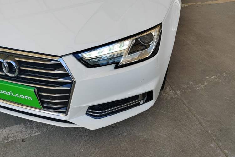 Used Audi A4L 2019 40 TFSI Ambition China VI Left Front Headlight