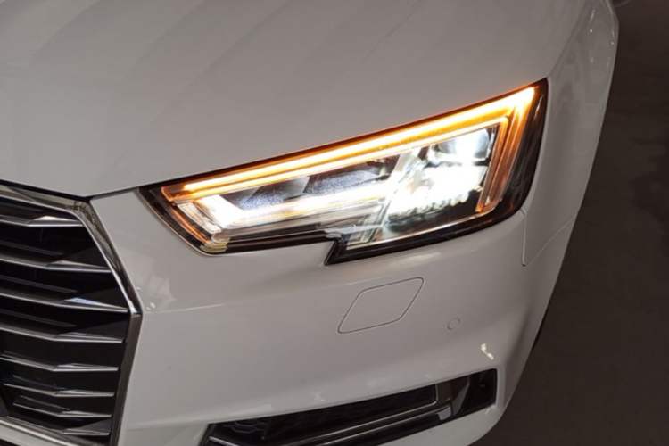 Used Audi A4L 2019 40 TFSI Ambition China VI Left Front Headlight