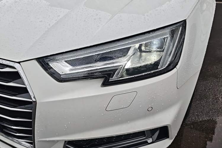 Used Audi A4L 2019 40 TFSI Ambition China VI Left Front Headlight