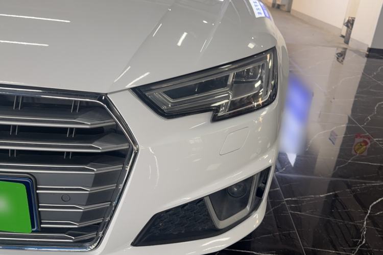 Used Audi A4L 2019 40 TFSI Fashion Edition China VI Emission Standard Left Front Headlight