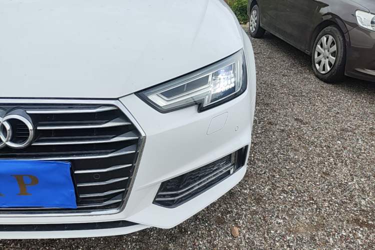 Used Audi A4L 2019 40 TFSI Ambition China VI Left Front Headlight