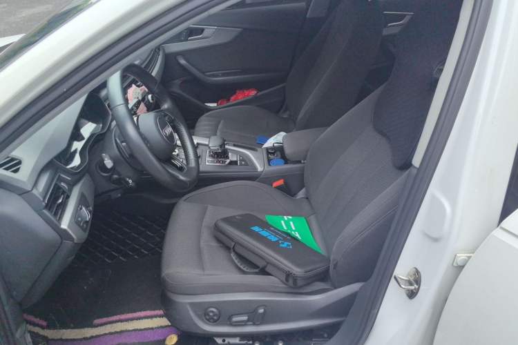 Used Audi A4L 2019 40 TFSI Fashion Version China V Left Front Seat