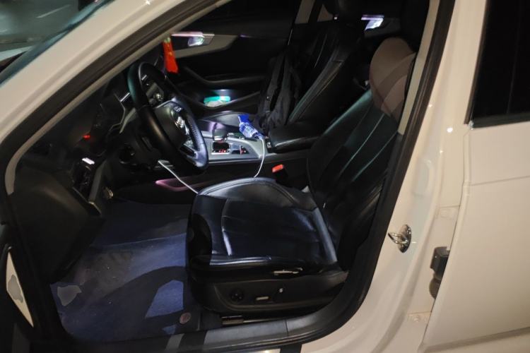 Used Audi A4L 2019 35 TFSI Ambition China V Left Front Seat