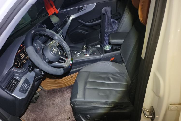 Used Audi A4L 2019 40 TFSI Fashion Version China V Left Front Seat