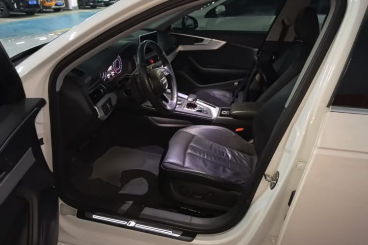 Used Audi A4L 2019 40 TFSI Fashion Version China V Left Front Seat