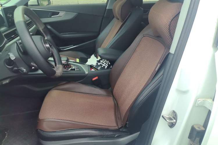 Used Audi A4L 2019 40 TFSI Ambition Version China V Left Front Seat