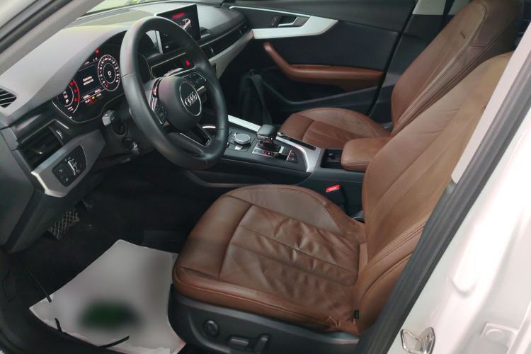 Used Audi A4L 2019 40 TFSI Fashion Edition China VI Emission Standard Left Front Seat